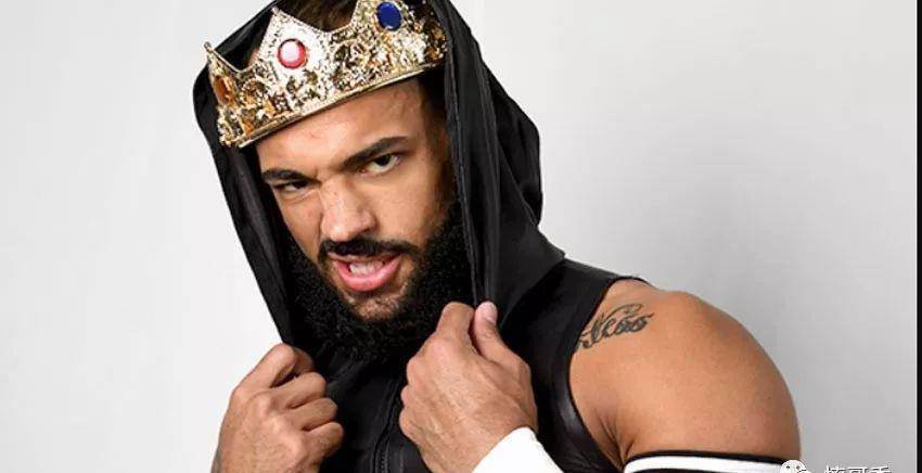 李科学,认为他是一位能很好地与青年观众交流的选手,这一点正是wwe