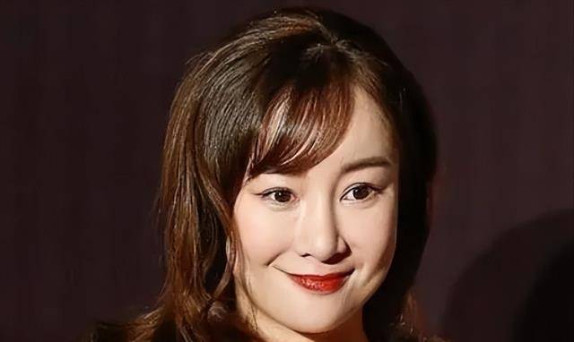 又是整容又是"小三",如今结婚不到一年,疑似婚变_张萌_直播_李萌