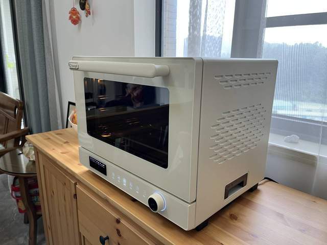 光波速热,一键欧包:长帝s1蒸汽风炉烤箱体验_方面_满足用户_的需求