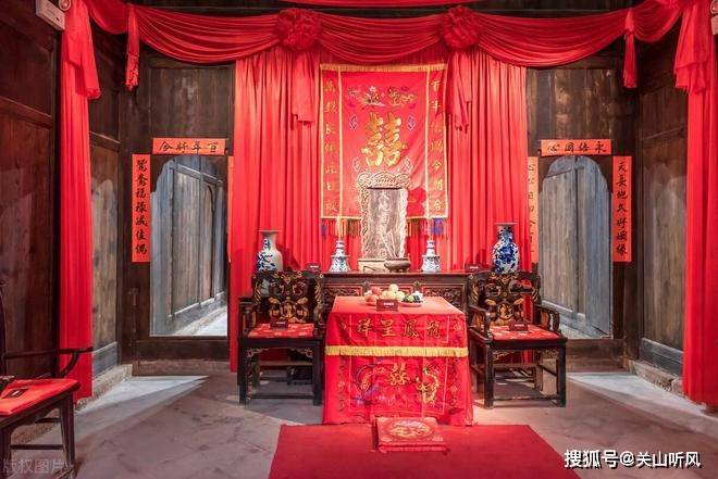 为什么湖南农村人家都有一个堂屋,有哪些民俗讲究?_传统_民居_大门