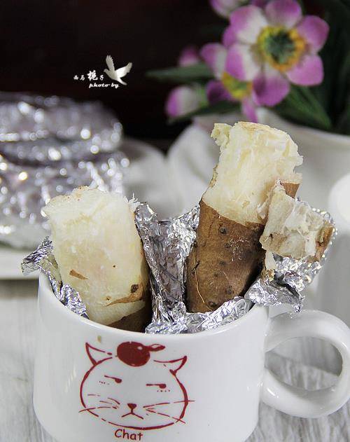 山药别再蒸着吃了,这才是山药最天然,最简单的吃法,尝过不后悔_锡纸