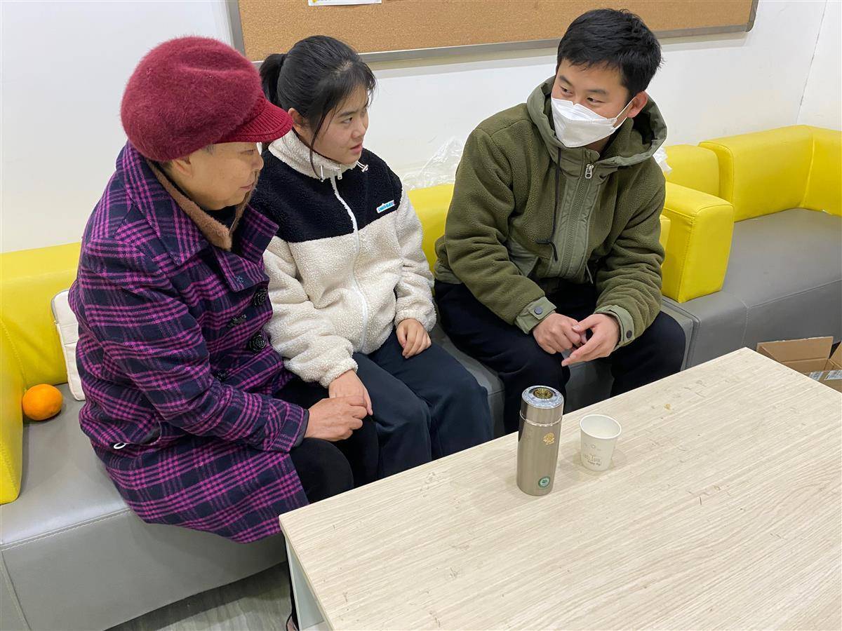 家长热议重庆体育中考计入总分比例提高体育学科地位显著提升