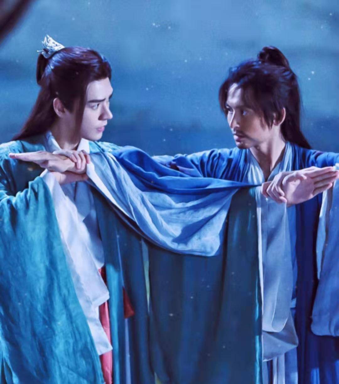 并不是有实力就能大火,做演员除了实力还要有一定运气_龚俊_张哲瀚