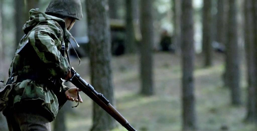 《我们的父辈》:从懦夫到屠夫,一个反战青年牺牲的3重悲剧内核_弗雷德