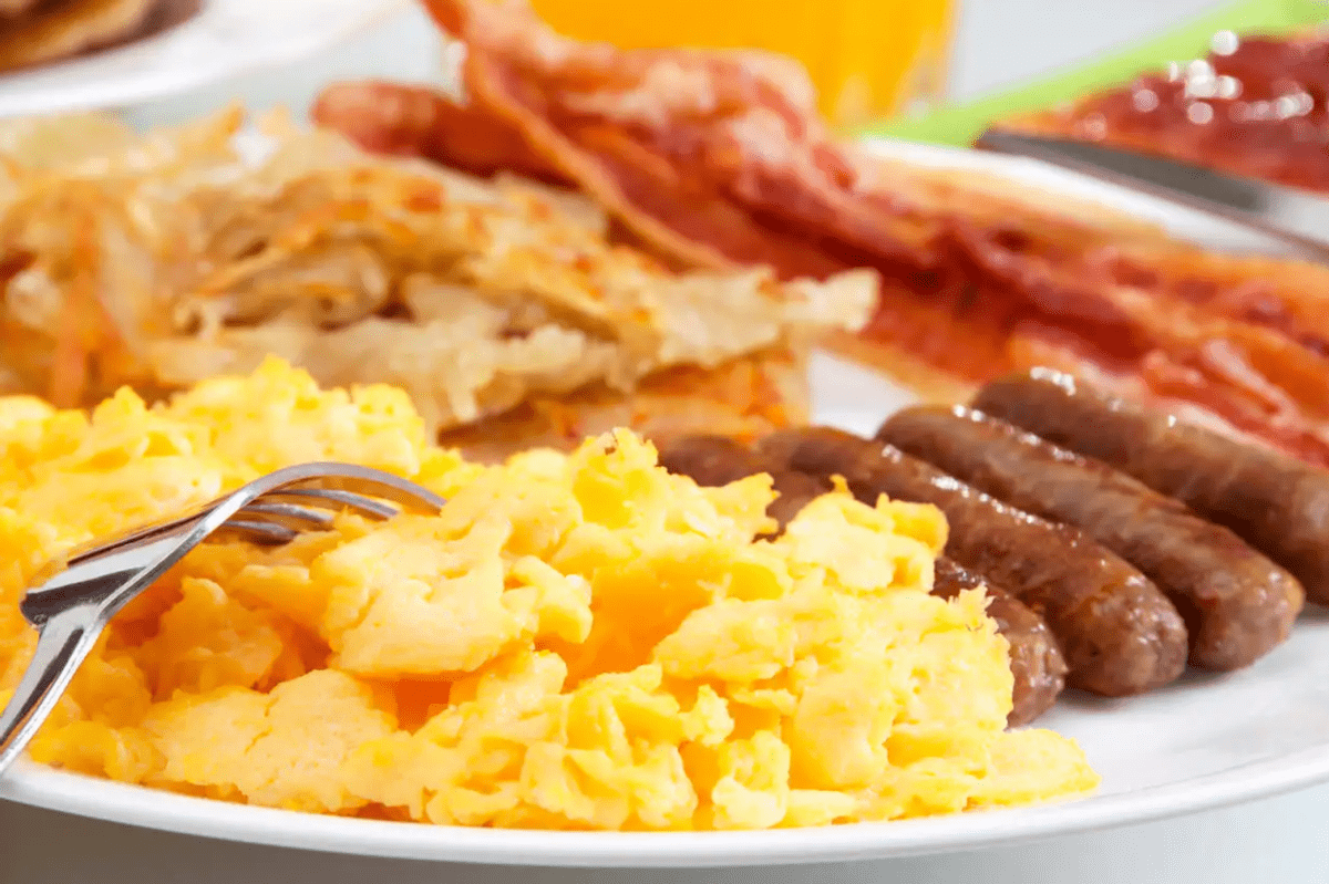 家有小学生早餐吃什么？早上6:40准时开饭,分享3种营养早餐