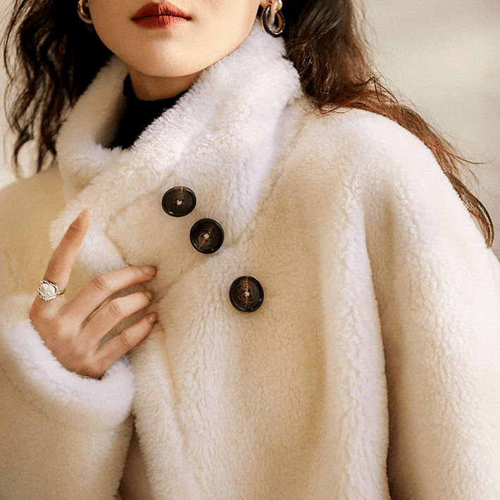 【品牌直发】妃图皮草～超低折扣来啦新年战衣不要错过,仅此一次的