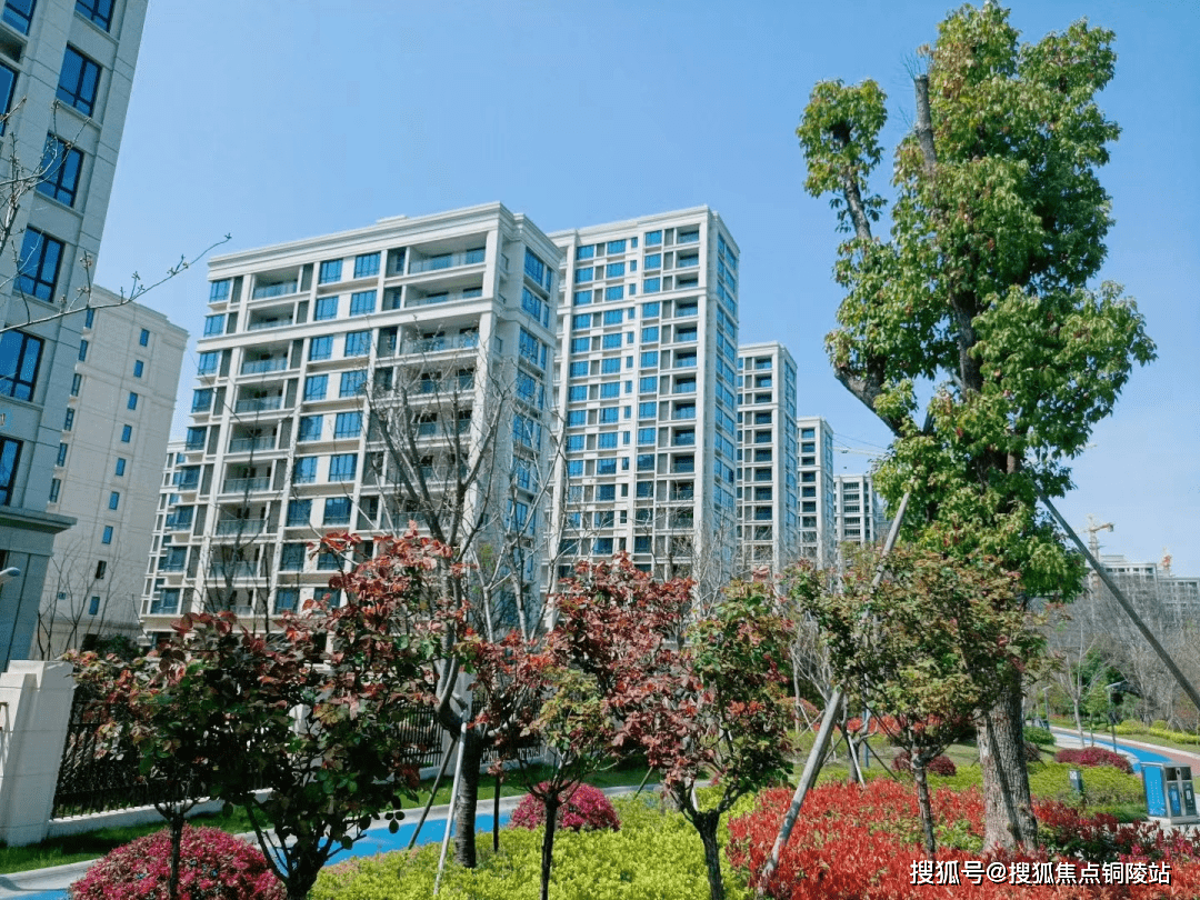 安吉银色港湾售楼处电话:400-116-7720转接666〖售楼中心〗售楼处地址