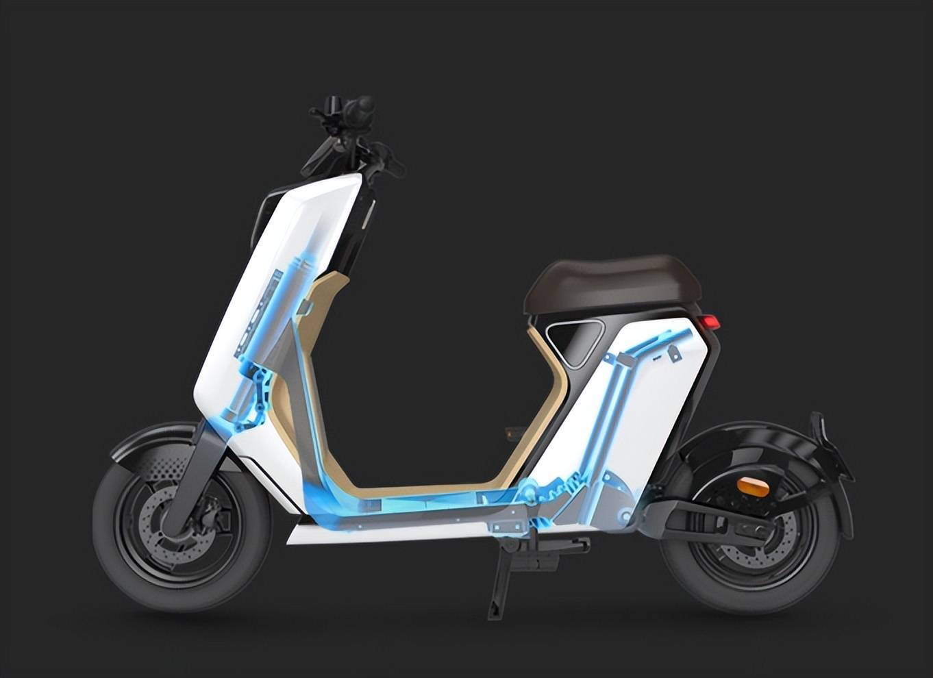 可人电动车是成立于1998年的老品牌,基本和雅迪是同一批次的品牌,虽然