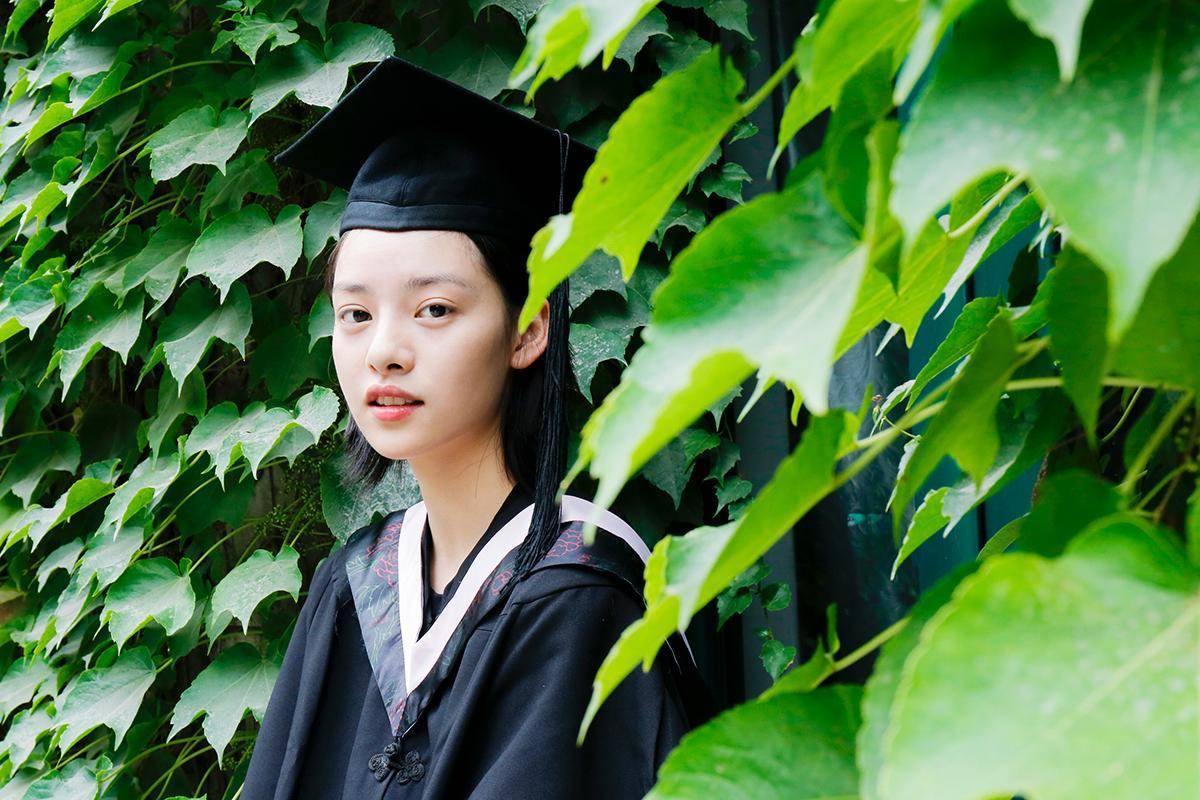 所以说,张艺上和黄景瑜根本就什么都没有,而每次到