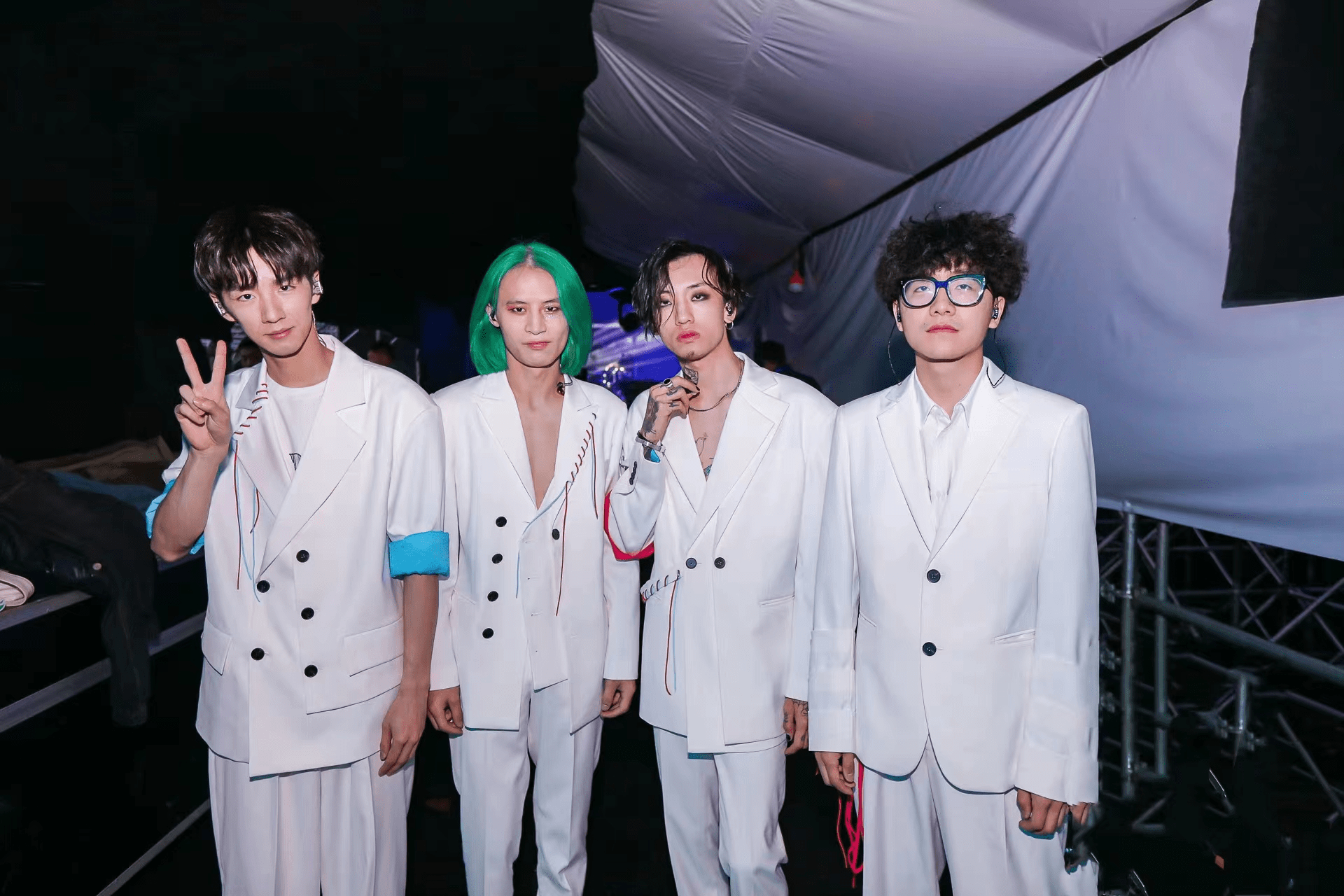 合肥】霓虹花园「狂热事件」巡演(时间 场馆 票价)河马票务_摇滚乐队