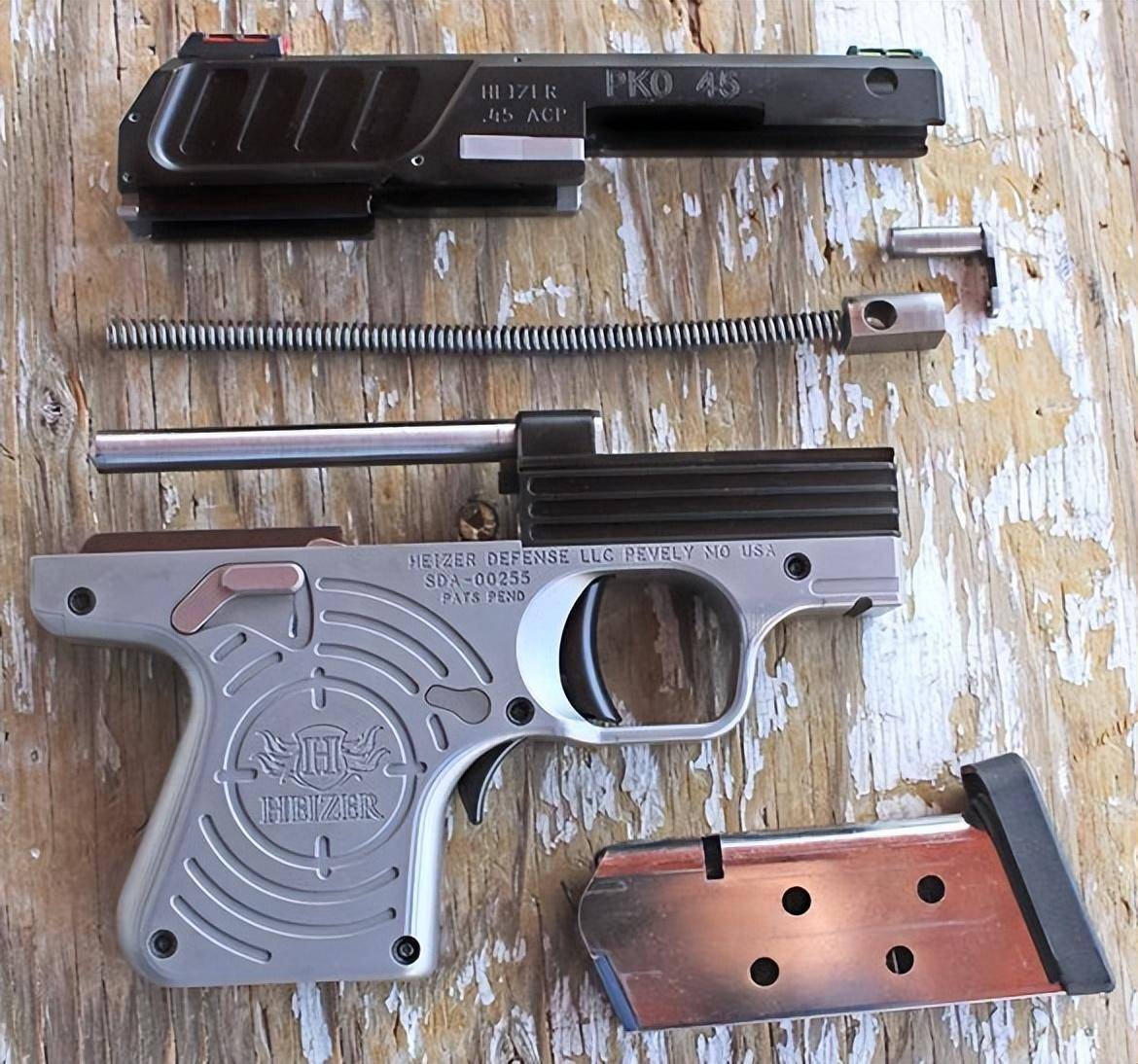 海泽防务的口袋枪：这把口袋枪除了手枪弹，还可以打霰弹、步枪弹_手机搜狐网