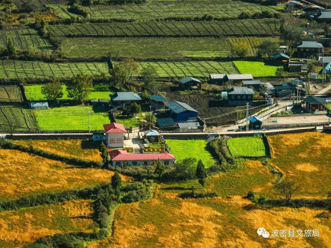 波密_湖畔_古村