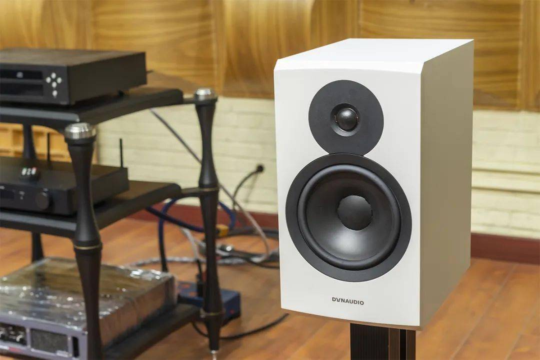 丹拿新意境emit 20满足你的小资hi-fi新时尚!_单元_音箱_系列