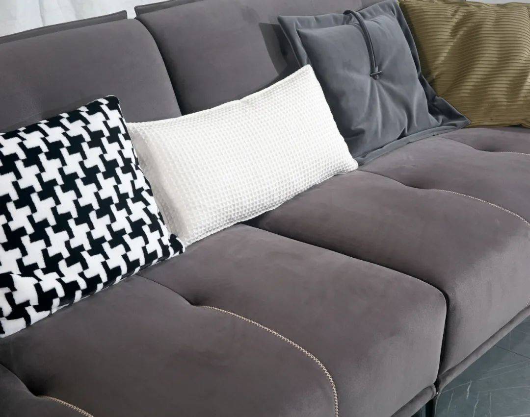 面对奥密克戎变异株,慕百合提醒你一定要做好这4项准备_运动_沙发