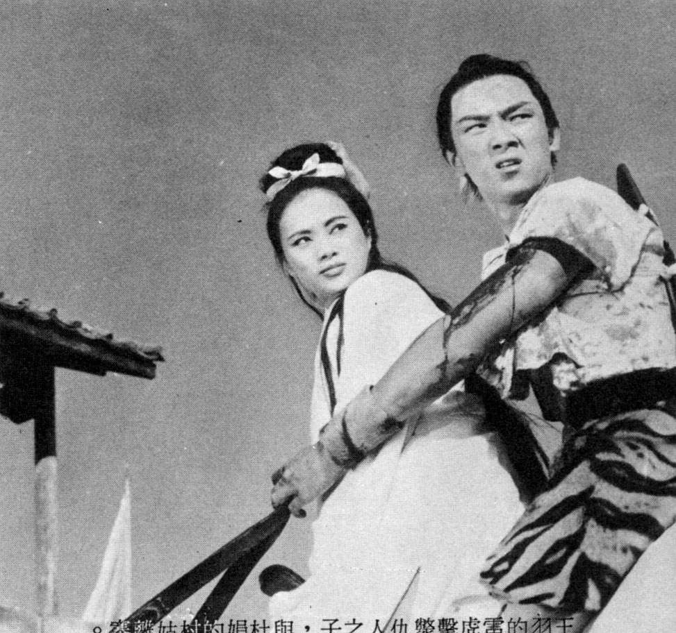 竹联帮王羽:成龙向他下跪,卷入三大血案被砍7刀,回敬对方14刀_罗维