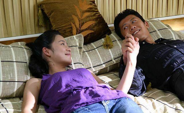 她曾是"温州选美"冠军,如今"降服了"比自己大15岁