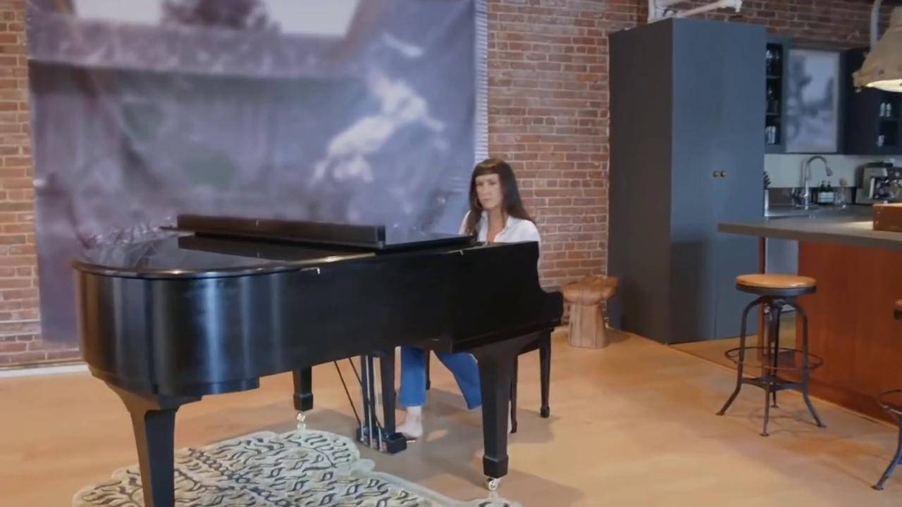 歌手瓦妮莎卡尔顿,泥沙姐的豪宅,由一个废旧厂房改造!