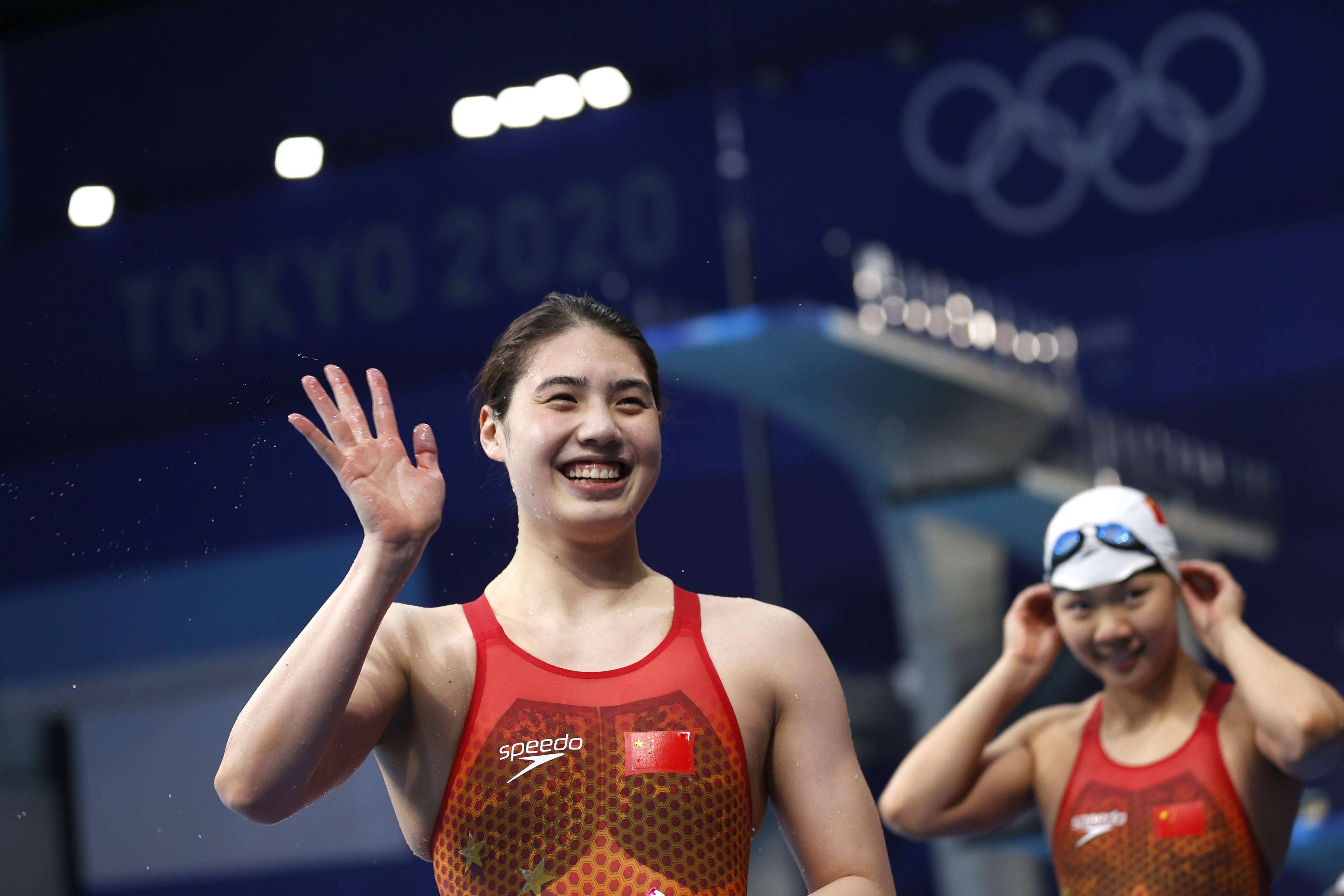 2大奥运冠军联手出击,力压美澳排第1,张雨霏刷爆纪录_决赛_中国游泳队