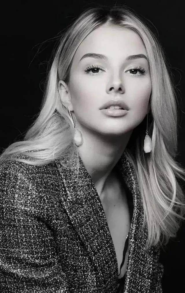 俄罗斯的美女主持人拥有神仙颜值,越看越喜欢_女神_女明星_气质