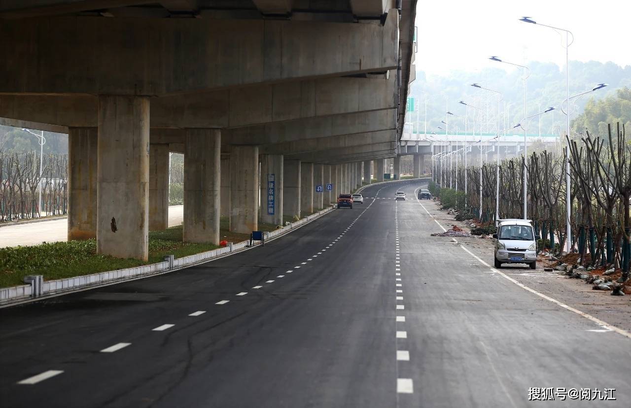 九园路改造项目与新建快速路系统工程(一期)共线段地面道路施工进入