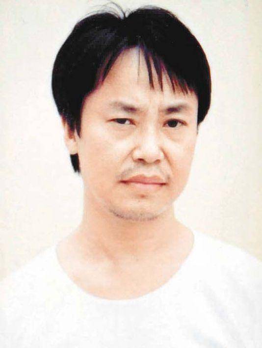 崩牙驹:澳门地下土皇帝,坐牢13年捡回一条命,因电影被盯上_张子_香港