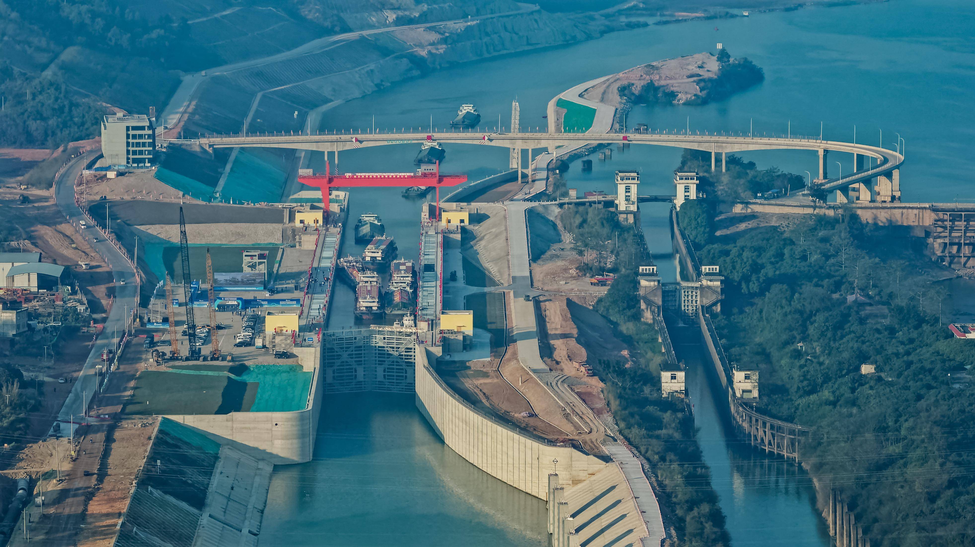 西江航运干线双线船闸全面贯通_西津_广西_二线