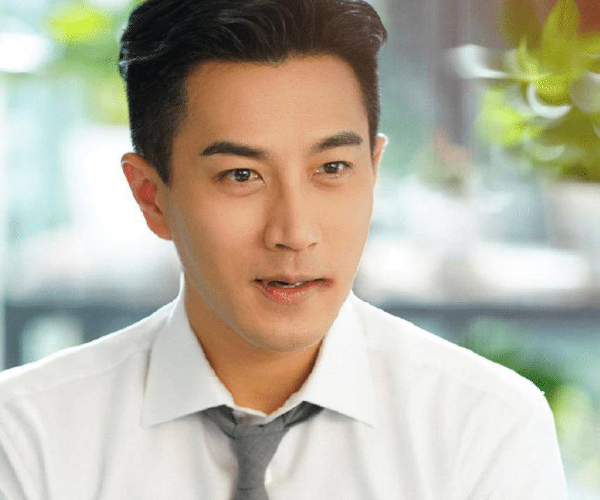 刘恺威也开始扮嫩,和小19岁女演员恋爱,同龄男演员却开始演长辈