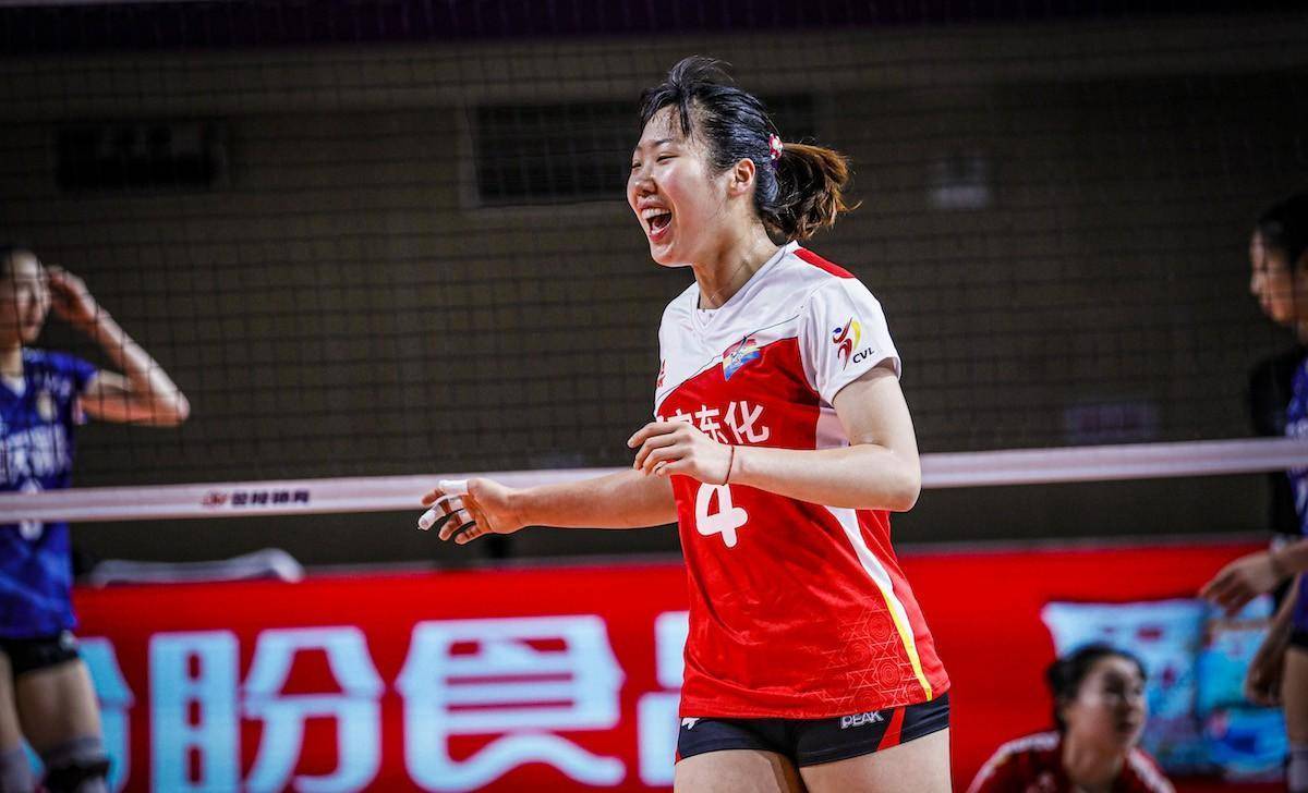 2022-2023中国女子排超联赛各队观感之二十五_辽宁队_进攻_胡铭媛