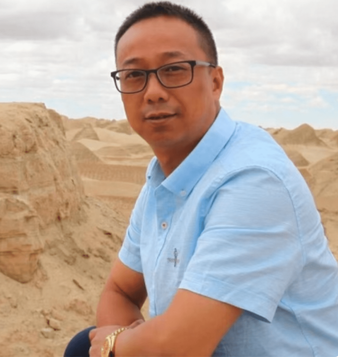 张竣 - 2022(第十届)杰出川商公益推选活动王健 - 2022(第十届)杰出