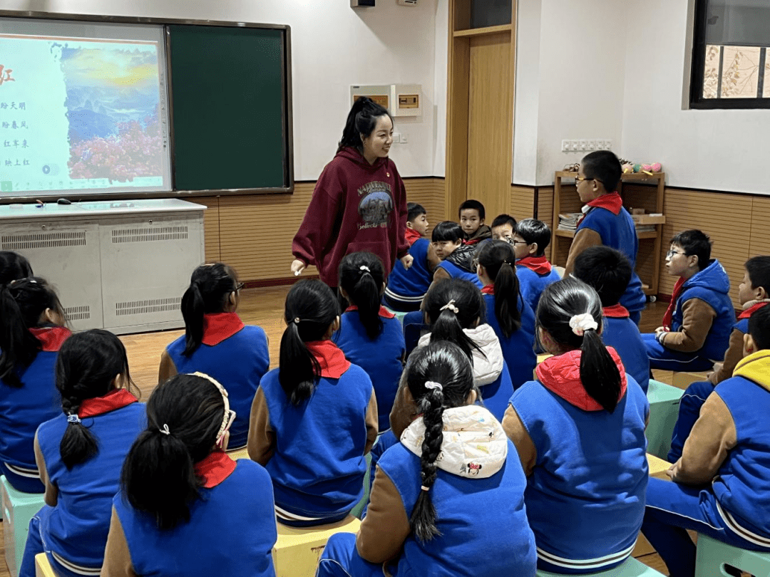 崇真小学 徐晗童心向党"助"红军——《儿童团放哨歌》城南小学 于澜