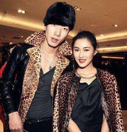 张亮为前妻寇静庆生,是假离婚还是复合?