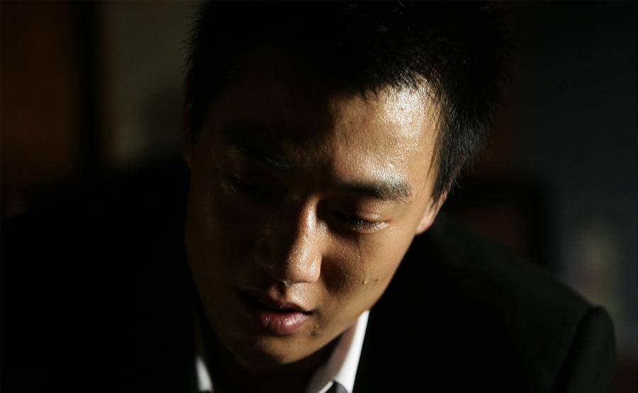 向日葵:小混混惹毛了想归隐的江湖老大哥,下场可想而知_泰植_母亲