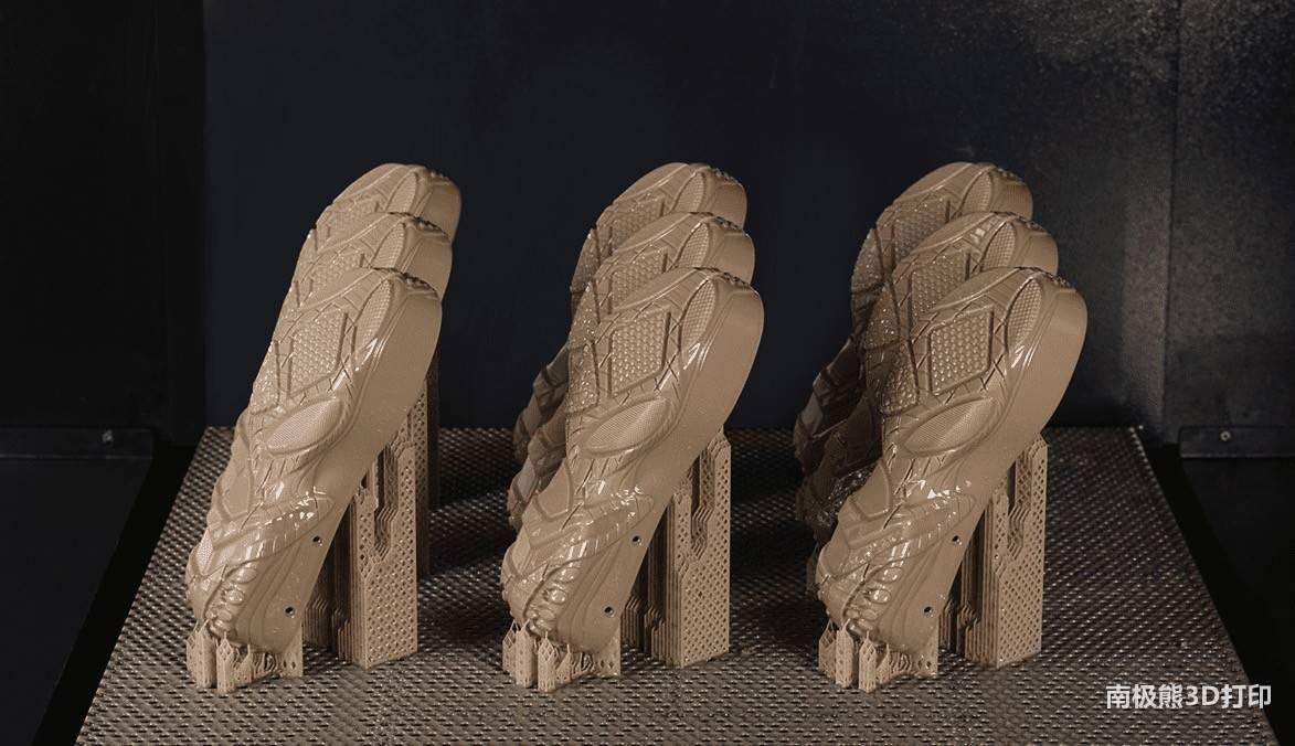 sla设备批量打印鞋模△m2300鞋模材料打印镂空鞋模