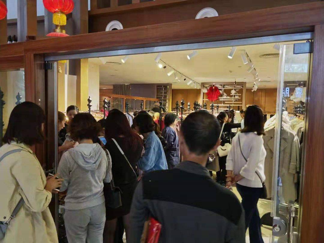 国际品牌一韩丹尼