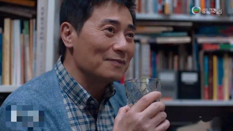 轻64功|欧瑞伟演活文质彬彬角色,观众赞演乜似乜