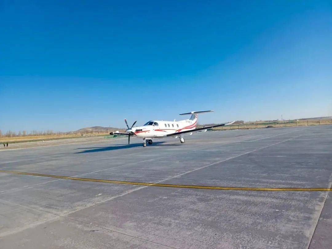 内蒙古自治区首批"五统一"建设兴安盟两座通用机场正式通航_扎赉特旗