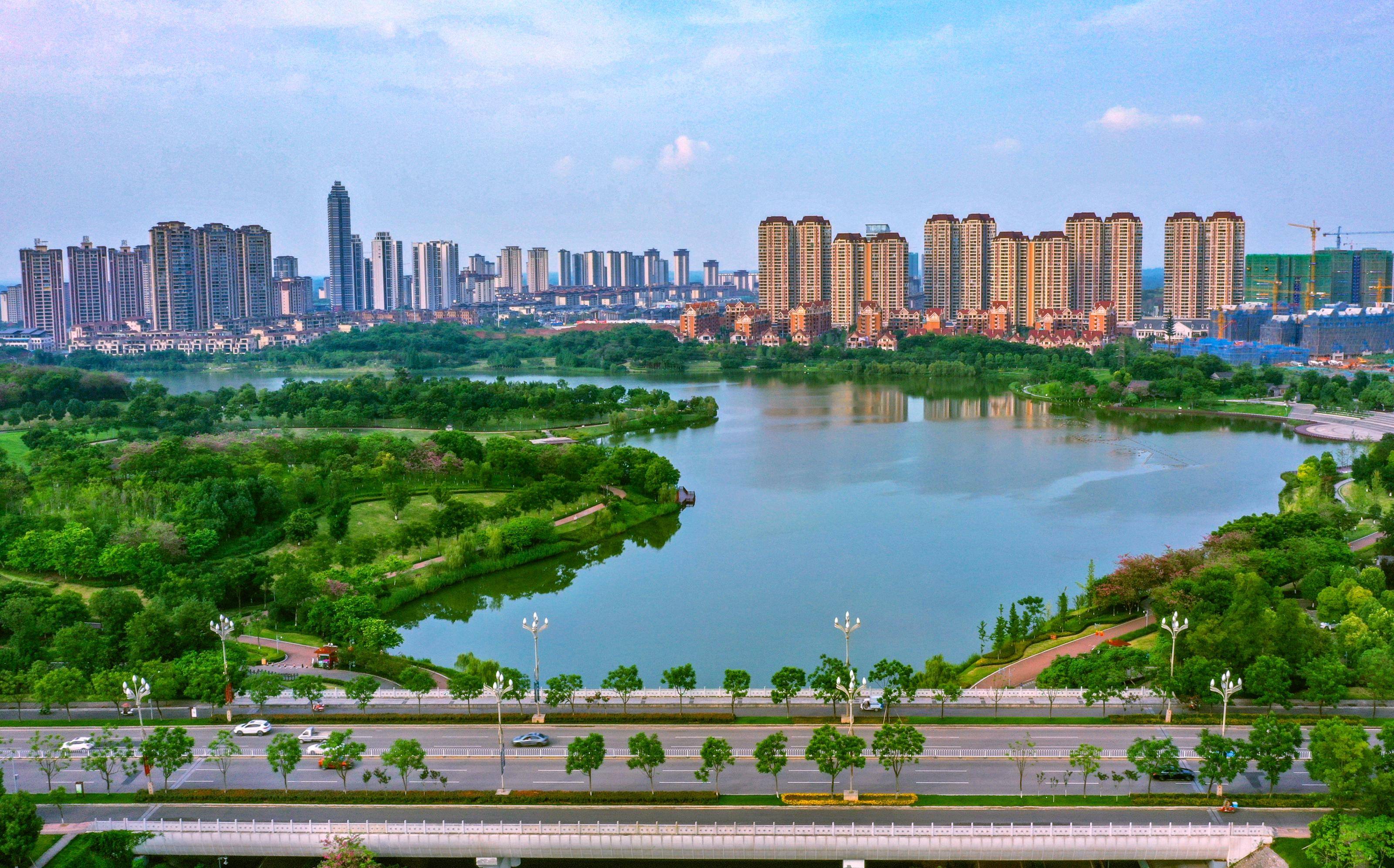 仁寿县:织就锦绣画卷 共享幸福生活_发展_项目_建设