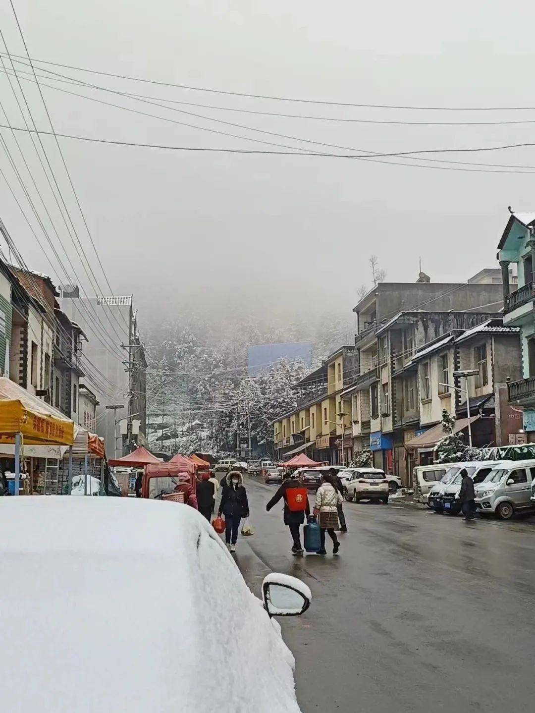 今天罗平下雪了多图直击
