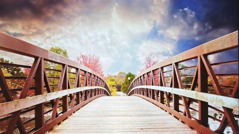 千元高颜值！联想小新100智能投影仪晨曦蓝评测：家庭影院入门就选它了