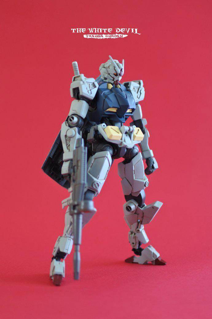 但他林模型改造白色恶魔元祖高达模型_进行_零件_整体