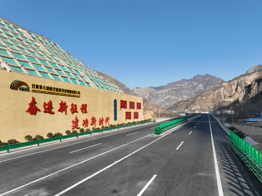 武九高速公路顺利通车71公里_建设_项目_发展