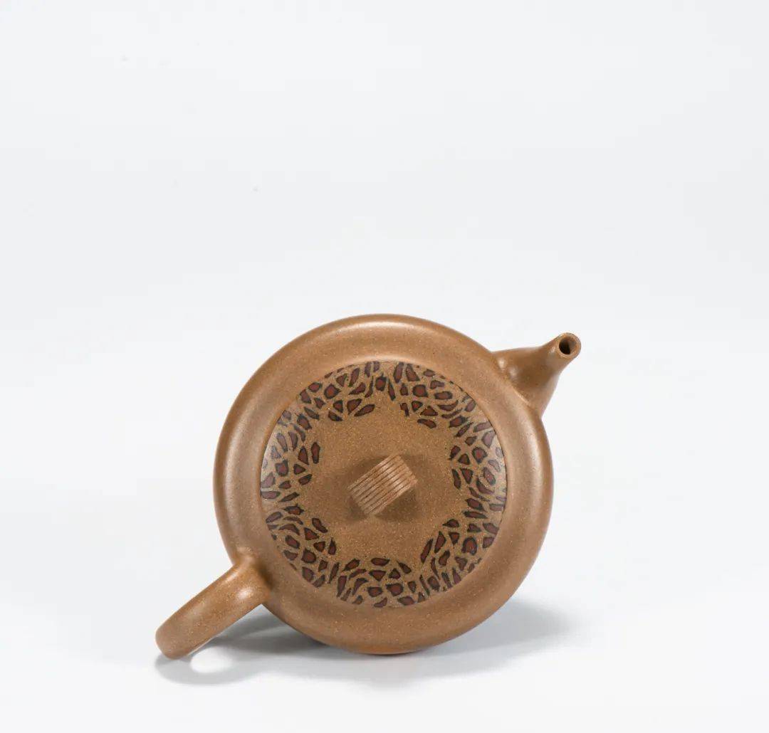 范陶琦中共党员工艺美术师乡村振兴技艺师范陶琦,为中国紫砂名家范仁