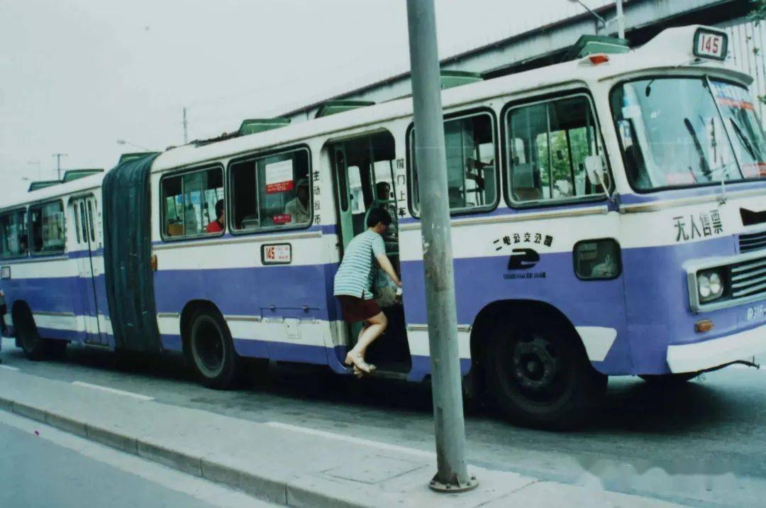 f型汽車,周家嘴路(網圖)145路swb6120khv-3(s2a)型客車,敦化路(劉祺