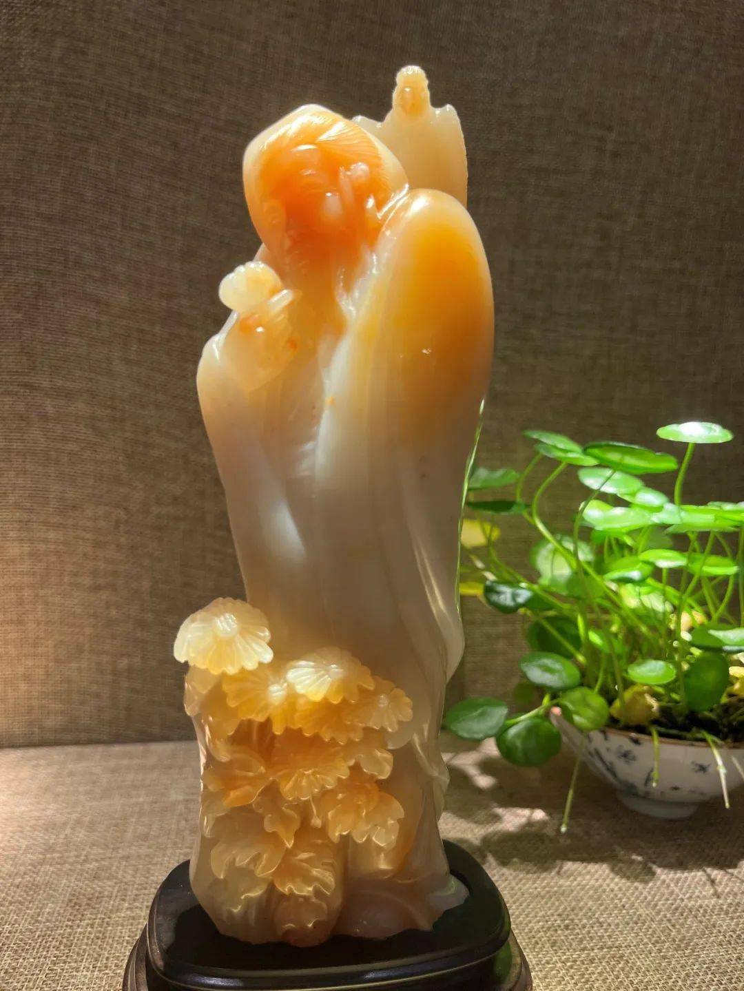 艺赞新时代(1)|| "文艺两新"艺术家寿山石雕刻作品展开幕_福建省文联