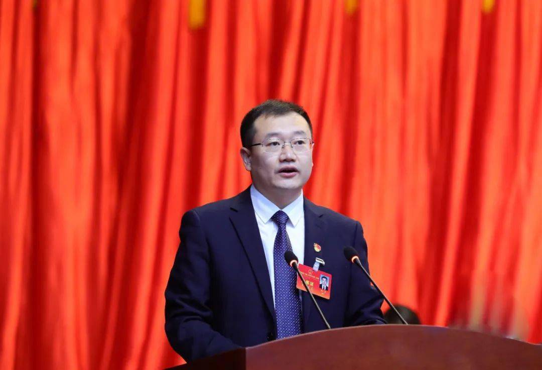 开鲁县第十七届人民代表大会第二次会议隆重开幕_工作_刘洋_的发展