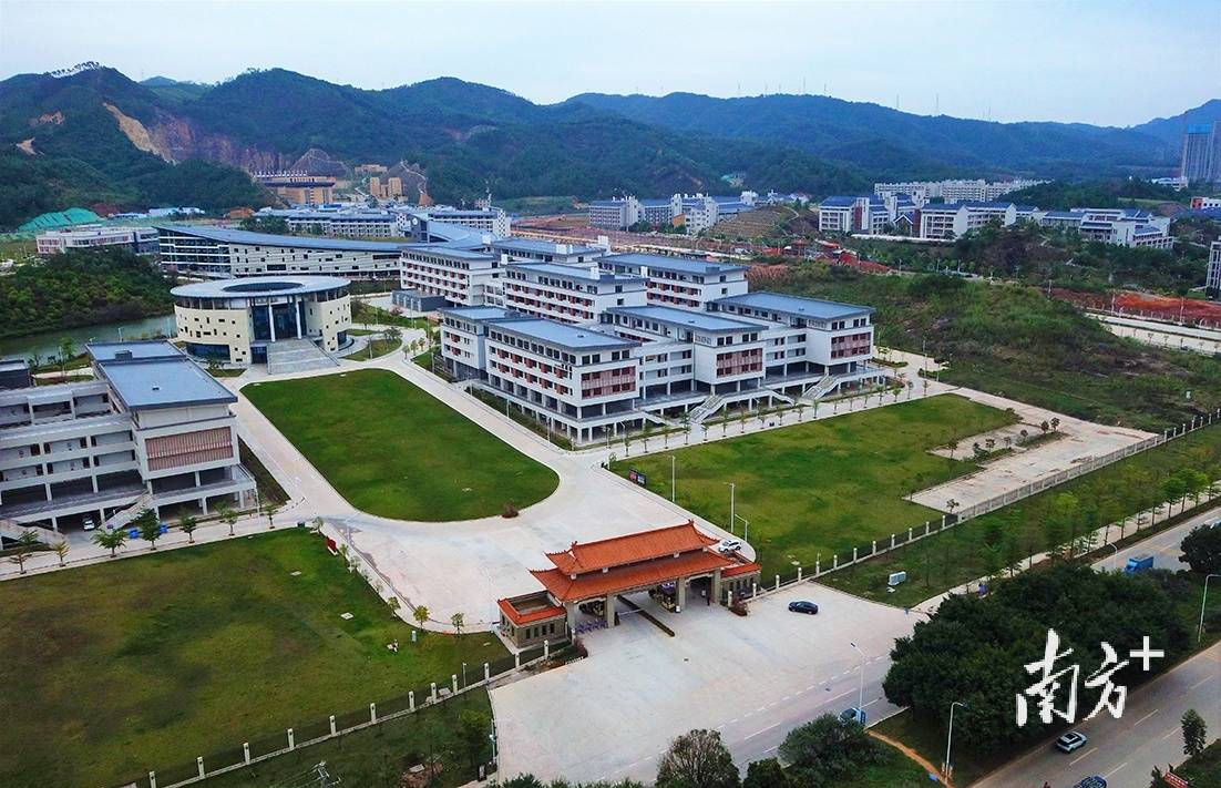 逵哥图说河源今昔90江东之变(一):从荒山野岭到河源大学城