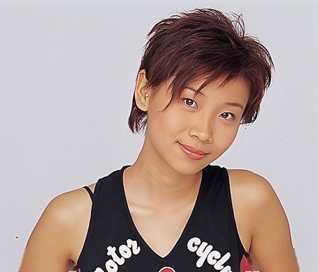 谈过30多次恋爱,疑减肥过度身材消瘦_区文诗_cookies_生日