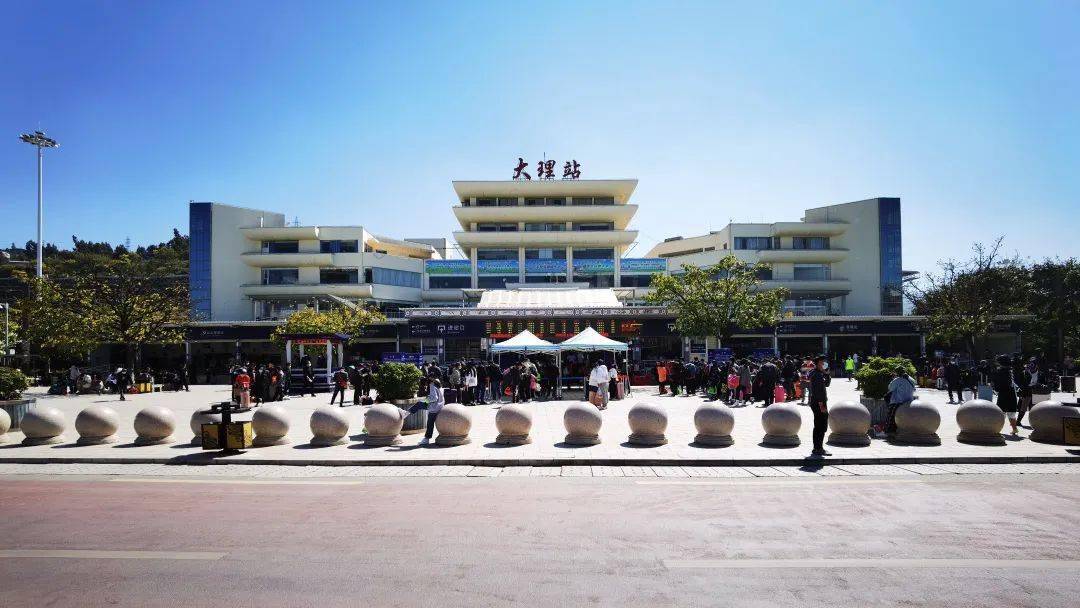 大理站6部新建电扶梯投入使用!_旅客_改造_客运