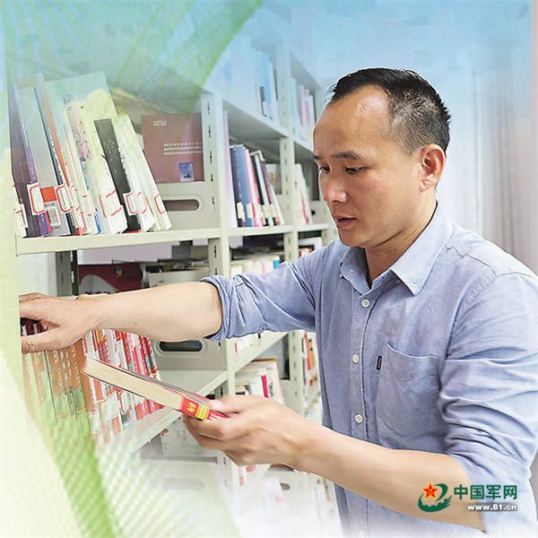 他像自我燃烧的火种,照亮烈士“回家的路”_程雪清_外公_乐平市