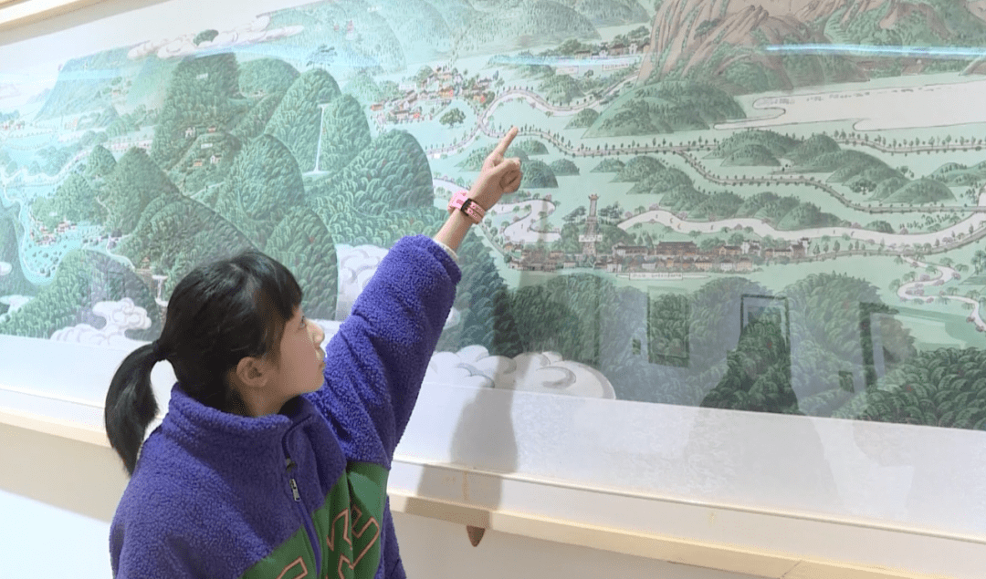 "我是2016年来到周令钊美术馆工作的.